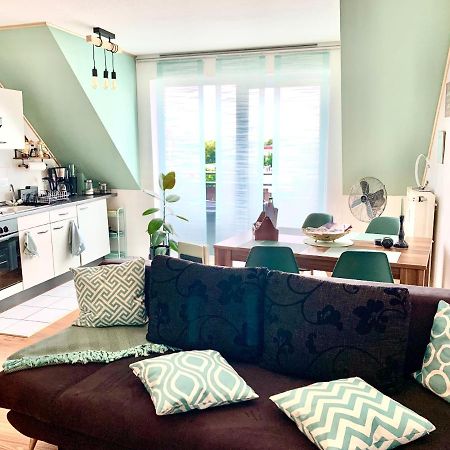 Cottbus-Apartments - Green Apartment I Privat I Wifi I Kueche I Balkon Kültér fotó