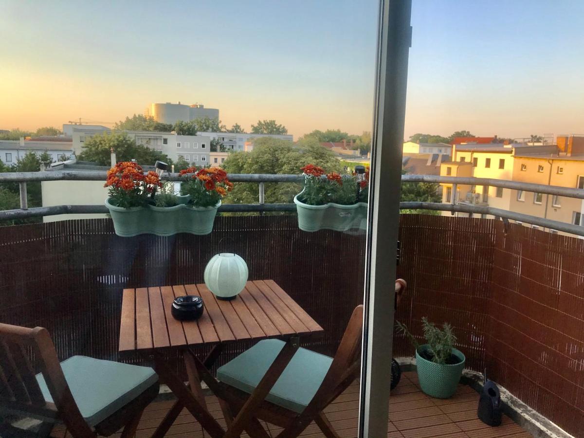 Cottbus-Apartments - Green Apartment I Privat I Wifi I Kueche I Balkon Kültér fotó