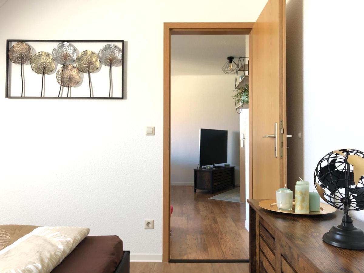 Cottbus-Apartments - Green Apartment I Privat I Wifi I Kueche I Balkon Kültér fotó